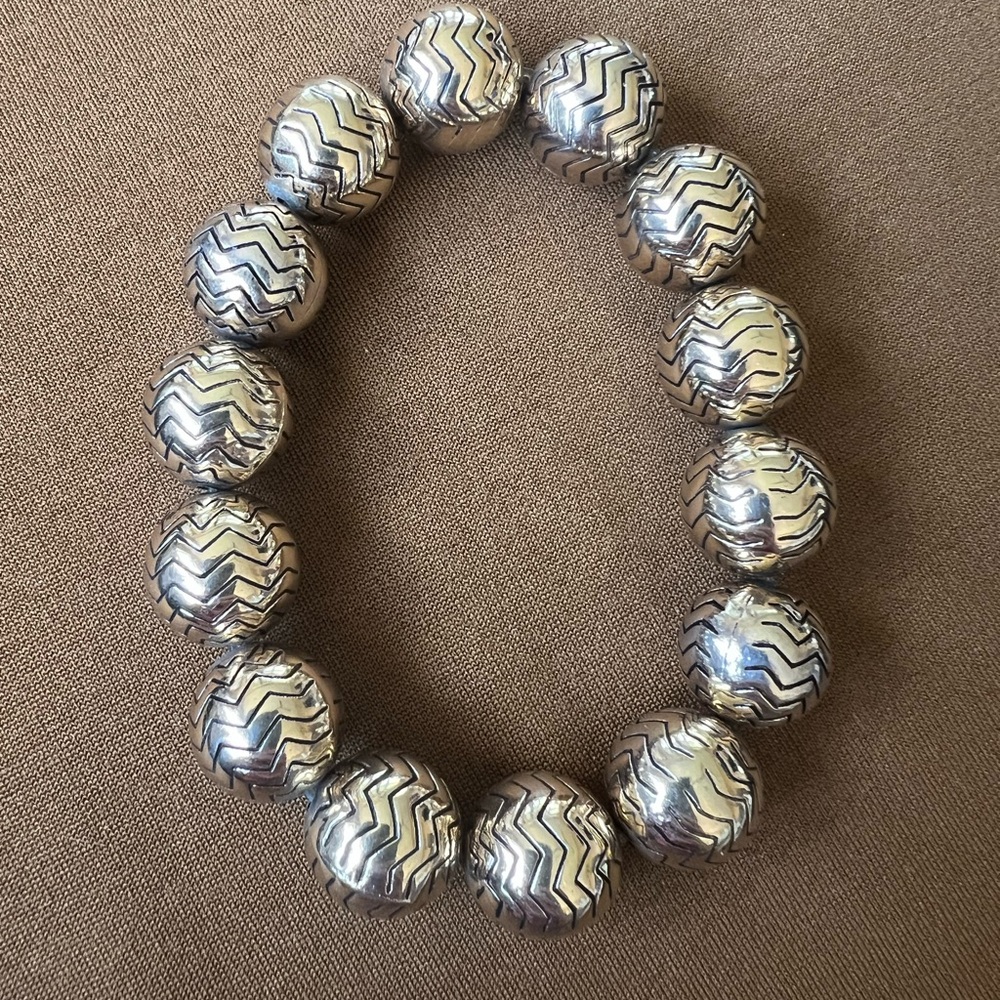 Gold tone Chevron Stretch Bracelet by Premier Designs